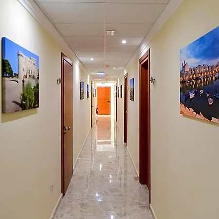 Hotel Auditorium 3*