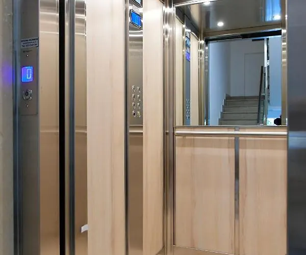 호텔 Auditorium 3*